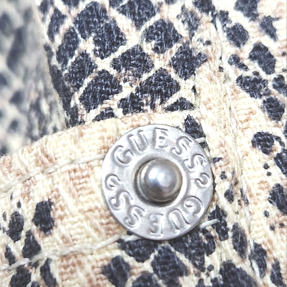 Guess Jeans Beige/Black Snake Print Stretch Jeans Pants 24 - Picture 6 of 8